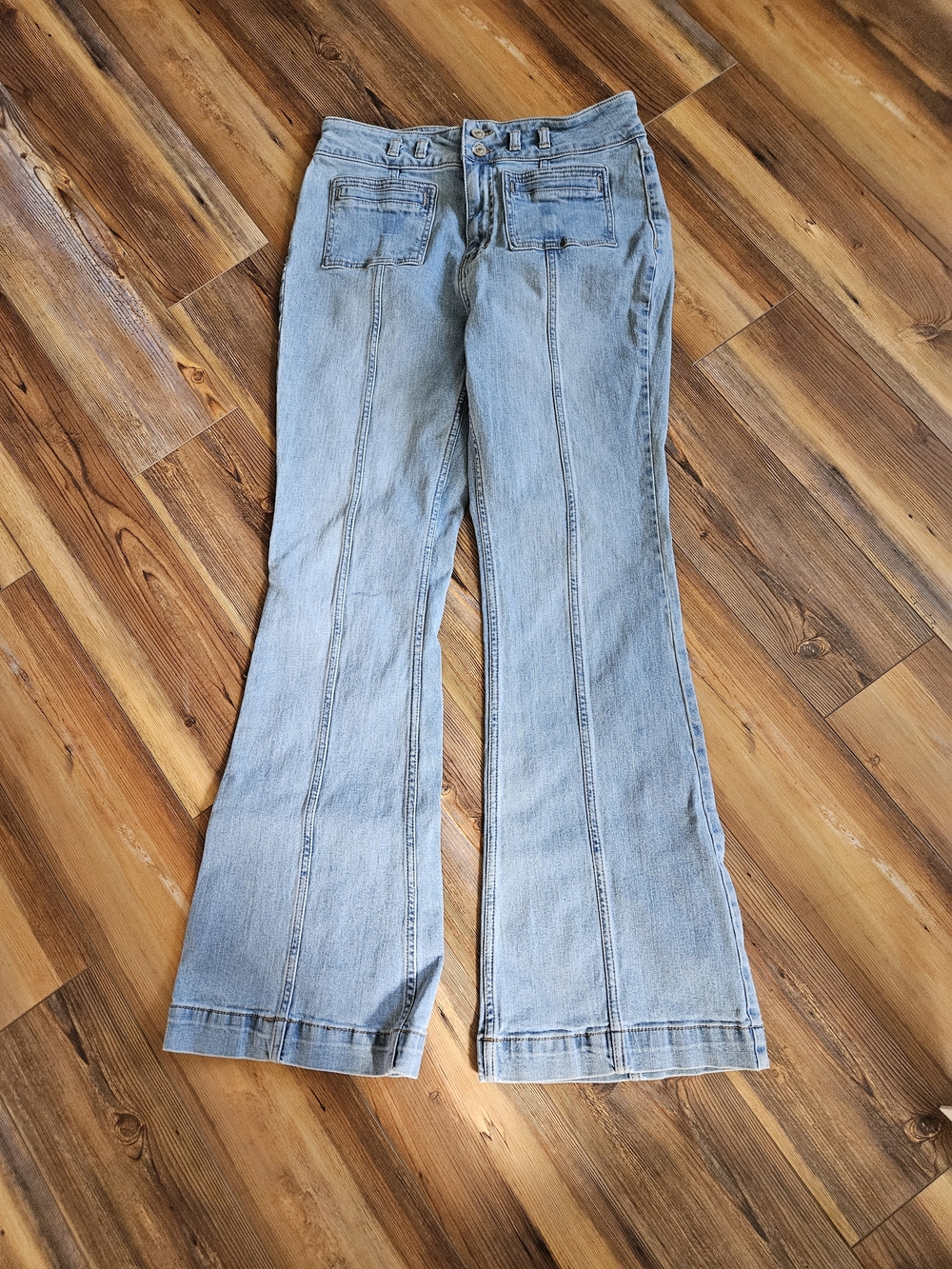 Shyanne Light Wash Wide Leg Flare Jeans